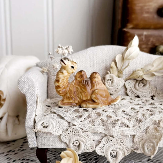 Vintage Camel Bone China Figurine – No. 01