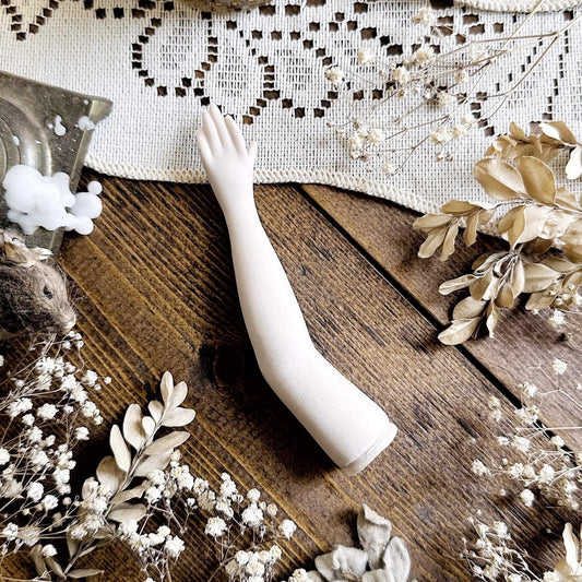 Vintage Porcelain Doll Arm – No. 02
